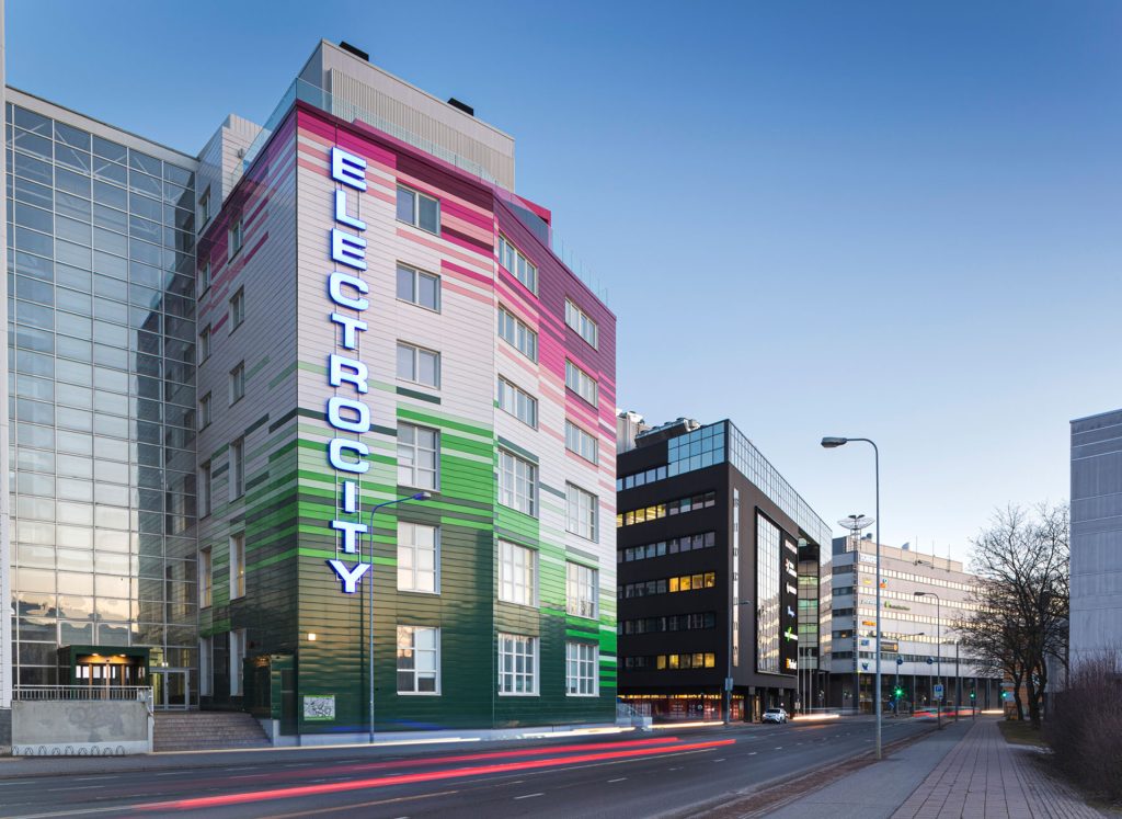 ElectroCity ja BioCity Tykistökadulta kuvattuna.